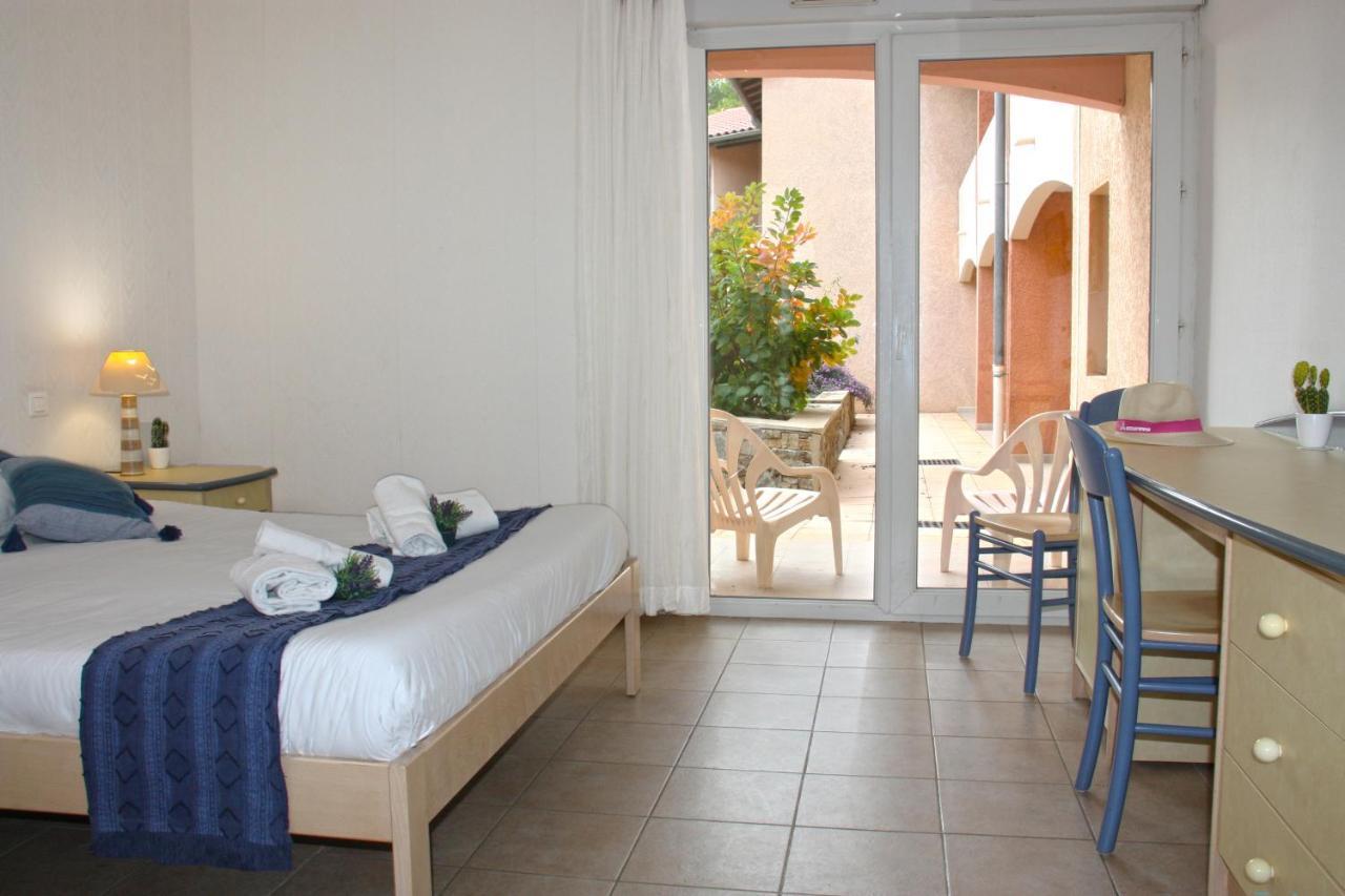 Azureva La Londe Les Maures Hotel Екстериор снимка