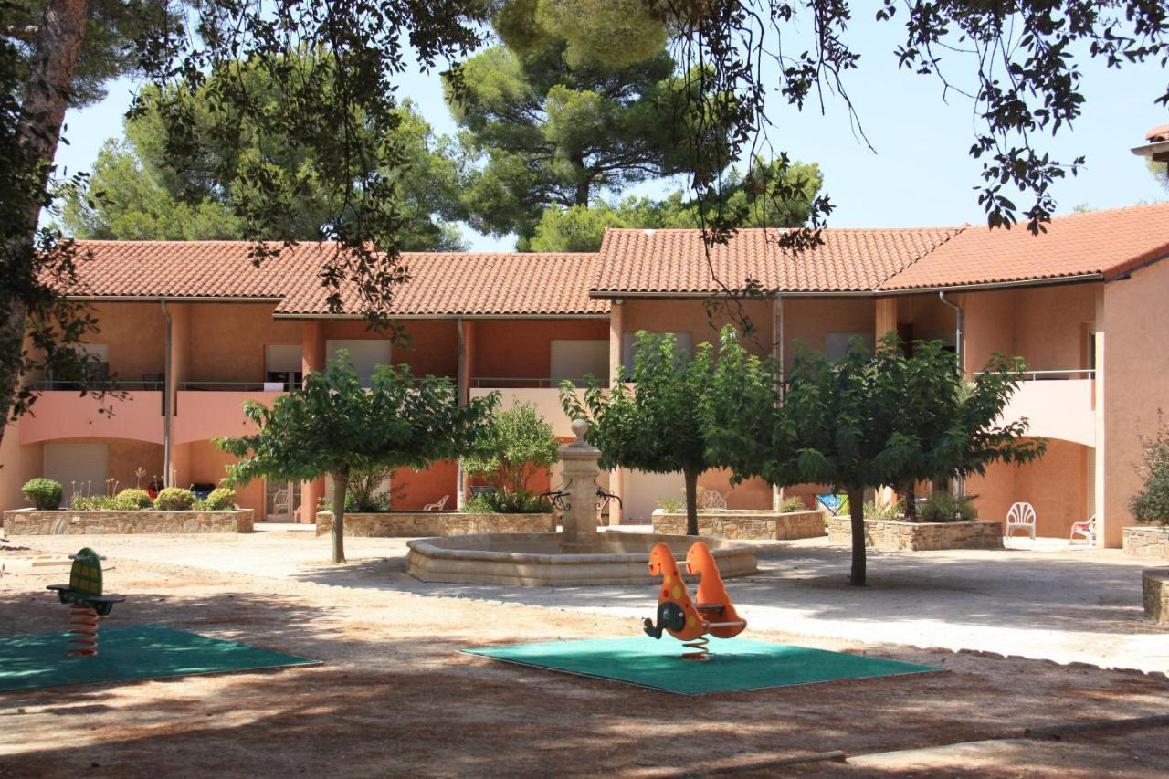Azureva La Londe Les Maures Hotel Екстериор снимка