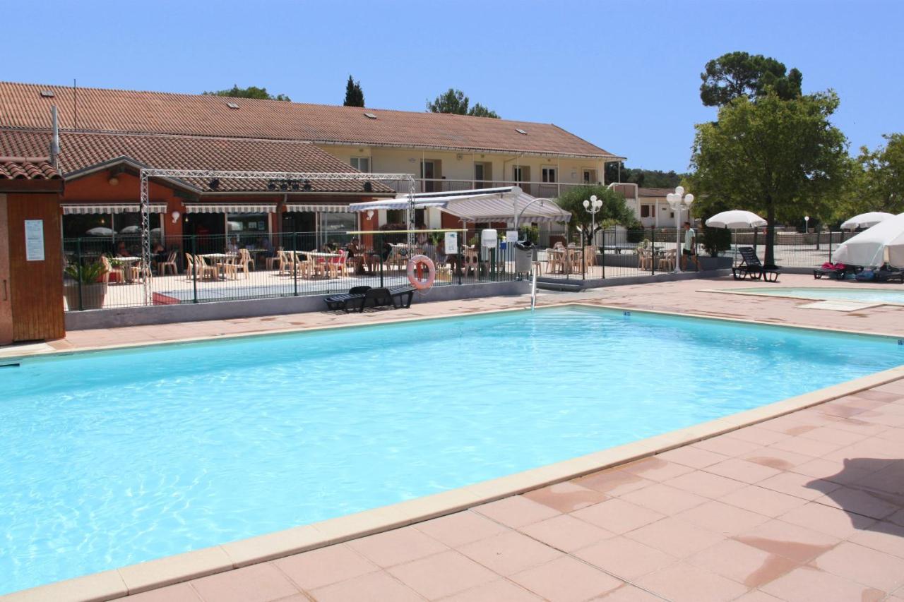 Azureva La Londe Les Maures Hotel Екстериор снимка