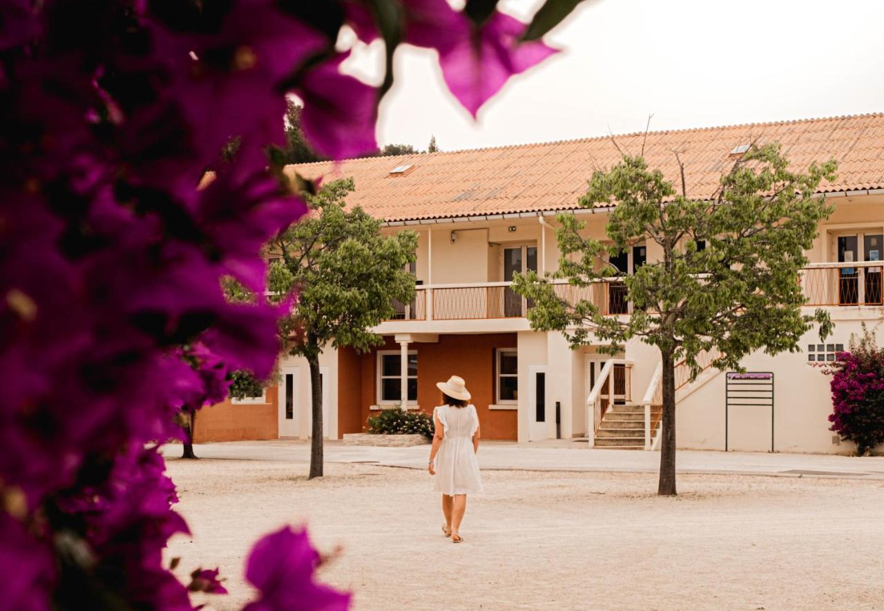 Azureva La Londe Les Maures Hotel Екстериор снимка